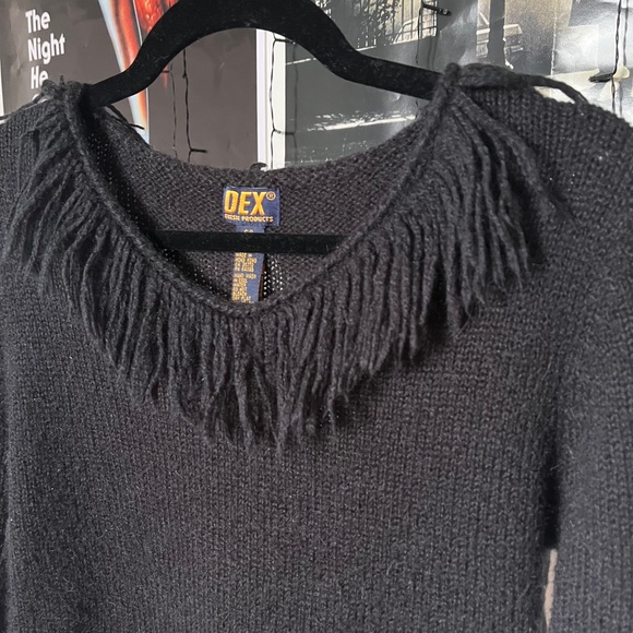 90s Vintage Fringe Trim Knit Sweater - Picture 5 of 6
